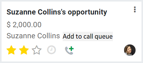 Một thẻ cơ hội CRM của Odoo với tùy chọn thêm liên hệ vào danh sách cuộc gọi chờ